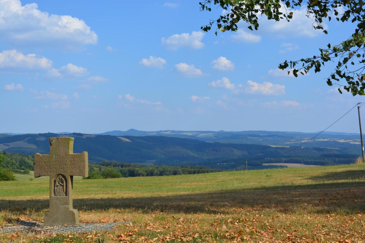 Gasthaus Zur Burgschaenke Aremberg المظهر الخارجي الصورة