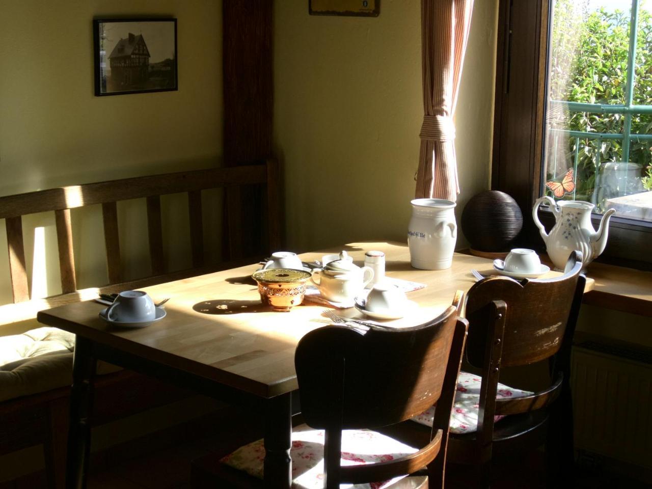 Gasthaus Zur Burgschaenke Aremberg المظهر الخارجي الصورة